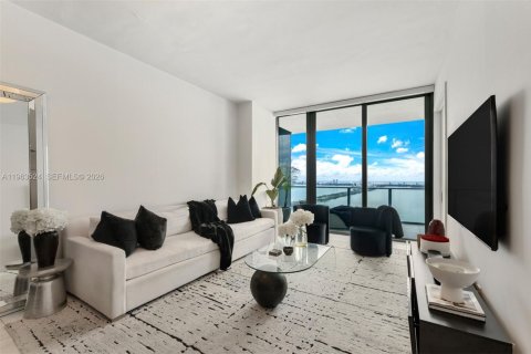 Кондоминиум с 1 спальней в Майами, Флорида № 2025448