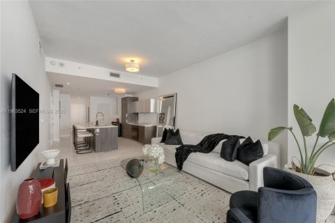 Купить кондоминиум в Майами, Флорида 1 спальня, 87.33м2, № 2025448 - фото 8