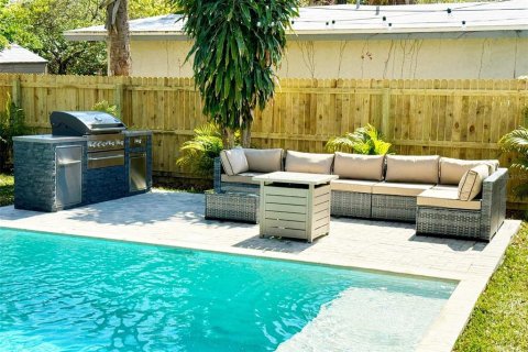 Casa en alquiler en Clearwater, Florida, 5 dormitorios, 158.03 m2 № 1844338 - foto 9