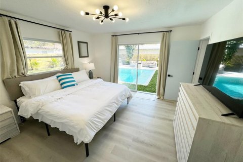 Casa en alquiler en Clearwater, Florida, 5 dormitorios, 158.03 m2 № 1844338 - foto 12