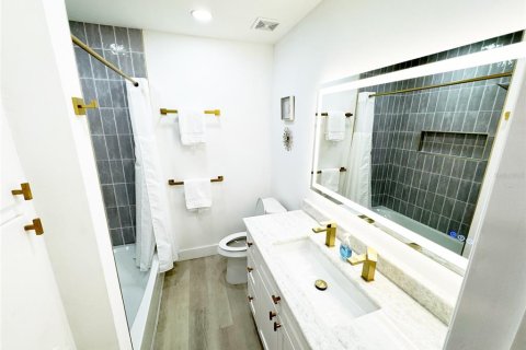Casa en alquiler en Clearwater, Florida, 5 dormitorios, 158.03 m2 № 1844338 - foto 19
