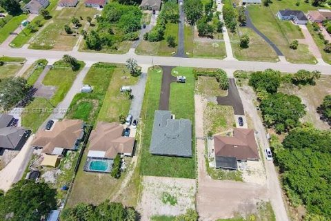 Villa ou maison à vendre à Naples, Floride: 3 chambres, 186.18 m2 № 2246731 - photo 6