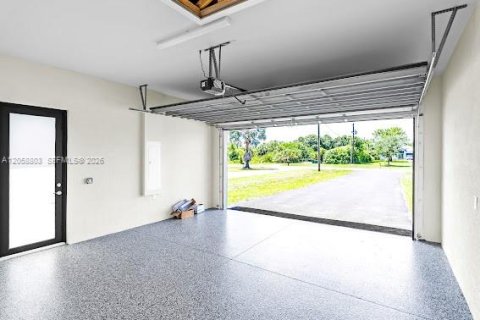 Villa ou maison à vendre à Naples, Floride: 3 chambres, 186.18 m2 № 2246731 - photo 14