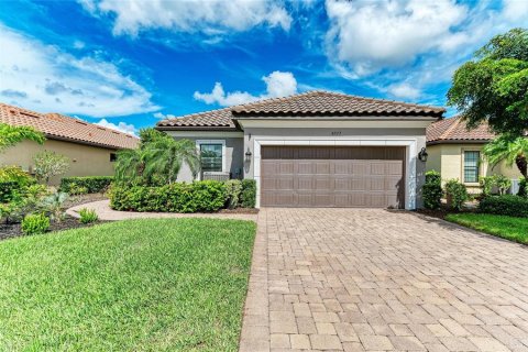 Villa ou maison à vendre à Sarasota, Floride: 3 chambres, 178.93 m2 № 2306054 - photo 7