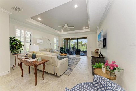 Villa ou maison à vendre à Sarasota, Floride: 3 chambres, 178.93 m2 № 2306054 - photo 12