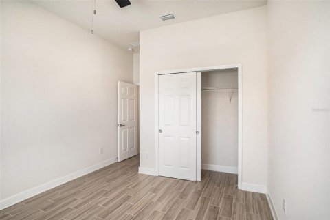 Купить виллу или дом в Аполло-Бич, Флорида 5 комнат, 279.08м2, № 1746543 - фото 19