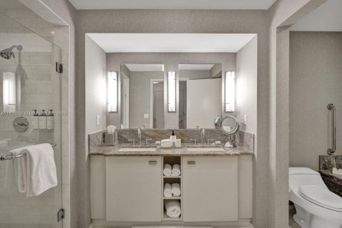 Condominio en venta en Fort Lauderdale, Florida, 1 dormitorio, 53.6 m2 № 1864697 - foto 22