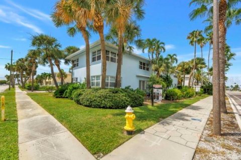 Copropriété à vendre à Saint Pete Beach, Floride: 2 chambres, 55.74 m2 № 2371748 - photo 24