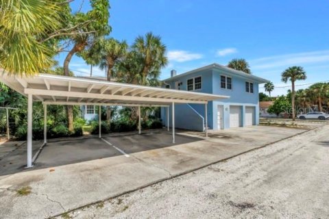 Copropriété à vendre à Saint Pete Beach, Floride: 2 chambres, 55.74 m2 № 2371748 - photo 8