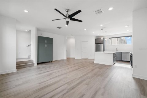 Touwnhouse à louer à Saint Petersburg, Floride: 2 chambres, 160.16 m2 № 1881254 - photo 6