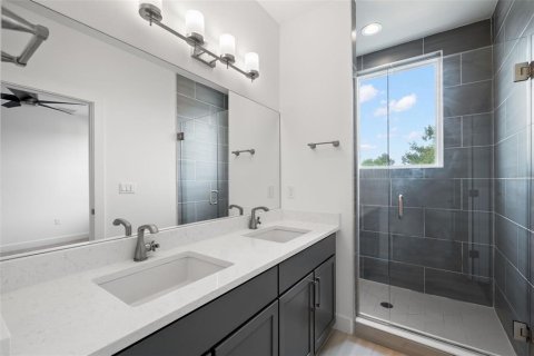 Adosado en alquiler en Saint Petersburg, Florida, 2 dormitorios, 160.16 m2 № 1881254 - foto 12