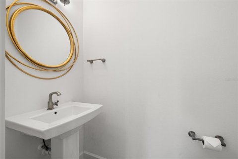 Adosado en alquiler en Saint Petersburg, Florida, 2 dormitorios, 160.16 m2 № 1881254 - foto 22