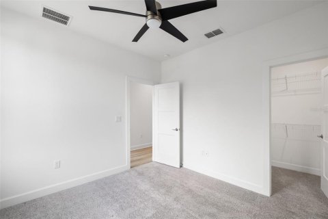 Adosado en alquiler en Saint Petersburg, Florida, 2 dormitorios, 160.16 m2 № 1881254 - foto 11