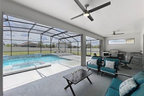 House in Orlando, Florida 4 bedrooms, 365.2 sq.m. № 1832561 - photo 16