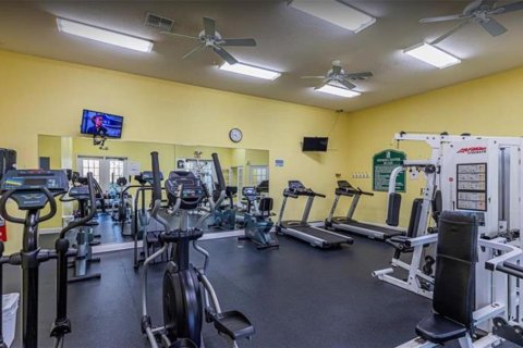 Condominio en venta en Kissimmee, Florida, 4 dormitorios, 136.57 m2 № 1791862 - foto 10