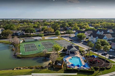 Condominio en venta en Kissimmee, Florida, 4 dormitorios, 136.57 m2 № 1791862 - foto 15