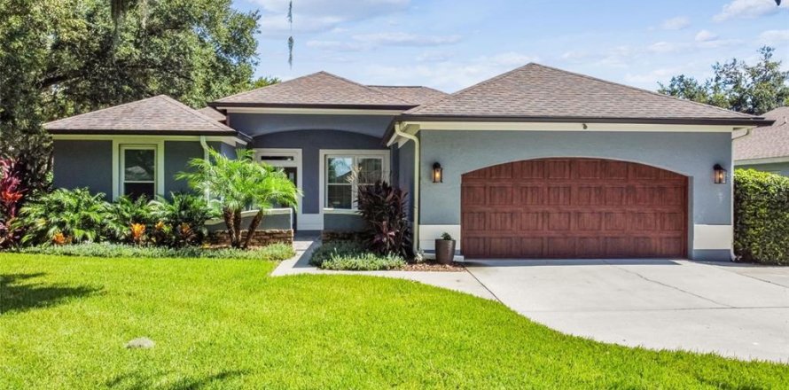 Casa en Valrico, Florida 3 dormitorios, 149.48 m2 № 1637275
