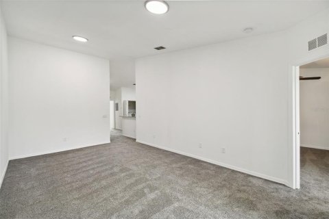 Condominio en alquiler en Kissimmee, Florida, 3 dormitorios, 113.53 m2 № 2156300 - foto 19