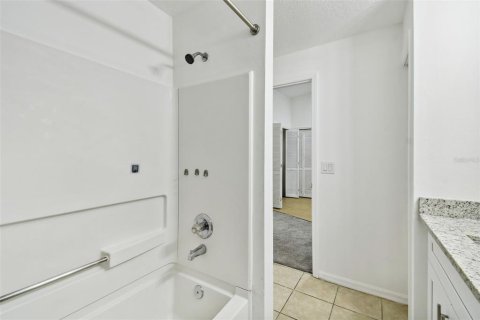 Condominio en alquiler en Kissimmee, Florida, 3 dormitorios, 113.53 m2 № 2156300 - foto 15