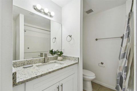 Condominio en alquiler en Kissimmee, Florida, 3 dormitorios, 113.53 m2 № 2156300 - foto 14