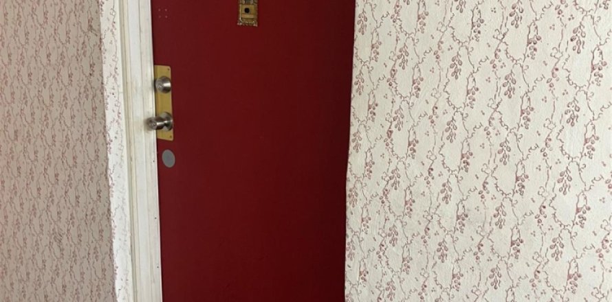 Condo in Lauderhill, Florida, 1 bedroom № 821110