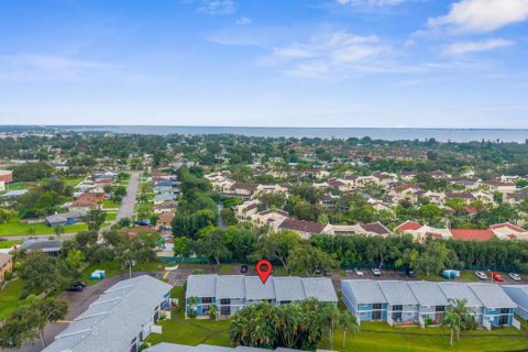 Condo in Bradenton, Florida, 2 bedrooms  № 1901835 - photo 27