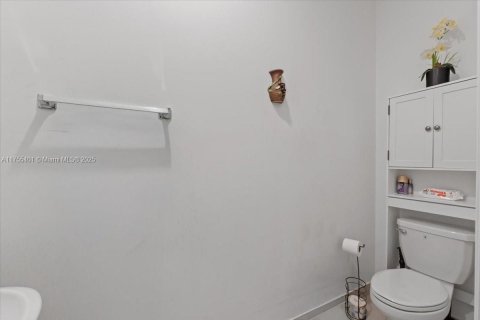 Купить таунхаус в Хомстед, Флорида 4 спальни, 169.08м2, № 1875285 - фото 24