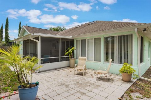House in DeBary, Florida 3 bedrooms, 174.93 sq.m. № 1767408 - photo 22