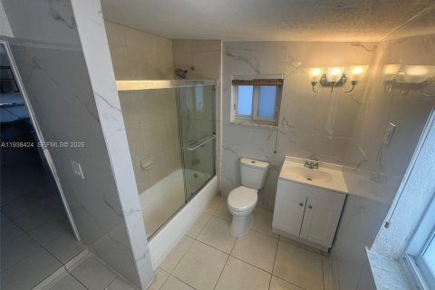 Купить виллу или дом в Опа-Локка, Флорида 4 спальни, 148.55м2, № 2008226 - фото 8