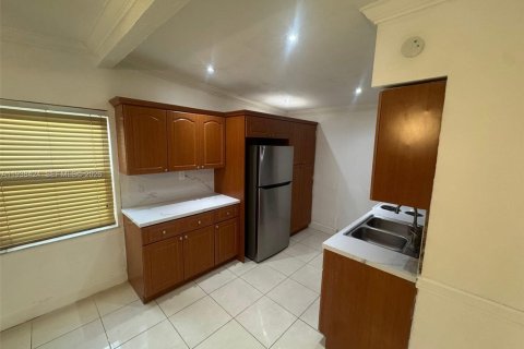 Купить виллу или дом в Опа-Локка, Флорида 4 спальни, 148.55м2, № 2008226 - фото 3