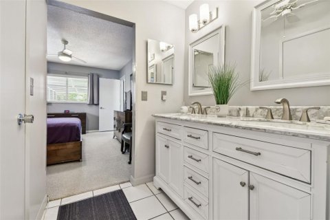 Casa en venta en Sarasota, Florida, 3 dormitorios, 167.32 m2 № 1794008 - foto 28
