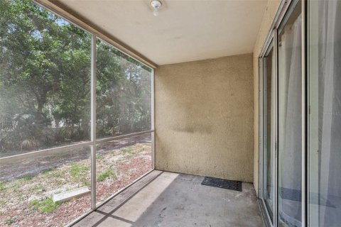 Condo in Tampa, Florida, 2 bedrooms  № 1887021 - photo 29