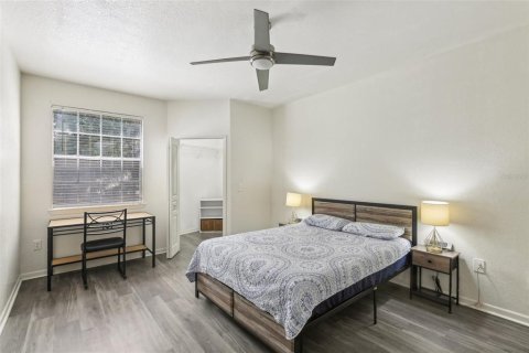 Condo in Tampa, Florida, 2 bedrooms  № 1887021 - photo 24