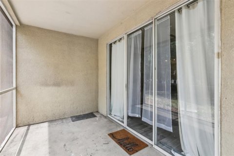 Condo in Tampa, Florida, 2 bedrooms  № 1887021 - photo 30
