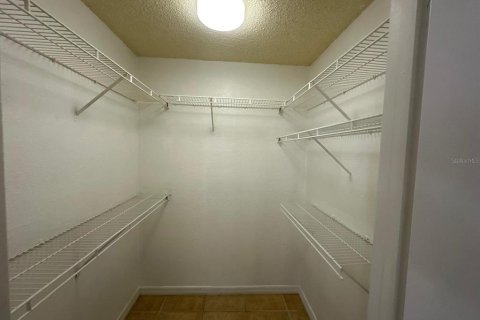 Condo in Kissimmee, Florida, 1 bedroom  № 1900272 - photo 8