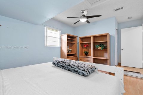 Villa ou maison à louer à Sunrise, Floride: 4 chambres, 149.57 m2 № 1996870 - photo 20