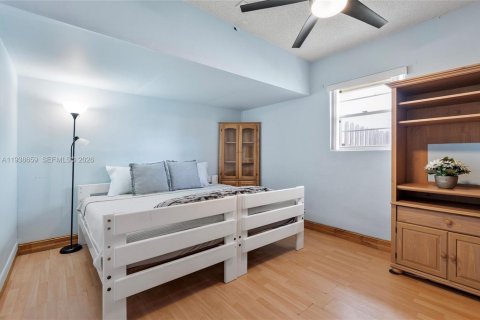 Villa ou maison à louer à Sunrise, Floride: 4 chambres, 149.57 m2 № 1996870 - photo 19