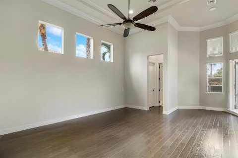 House in Jupiter, Florida 5 bedrooms, 390.19 sq.m. № 2260318 - photo 24