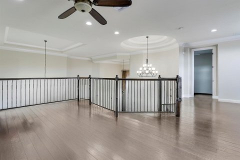 House in Jupiter, Florida 5 bedrooms, 390.19 sq.m. № 2260318 - photo 21