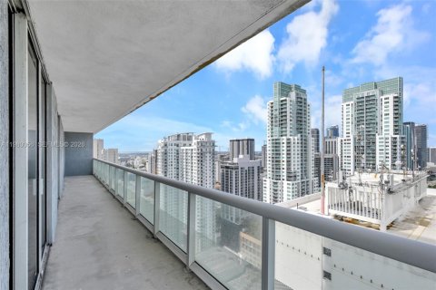 Copropriété à louer à Miami, Floride: 3 chambres, 166.2 m2 № 2079790 - photo 7