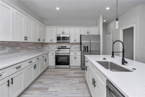 Villa ou maison à louer à Ocala, Floride: 4 chambres, 168.71 m2 № 1884571 - photo 10