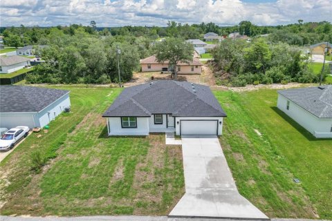 Villa ou maison à louer à Ocala, Floride: 4 chambres, 168.71 m2 № 1884571 - photo 2