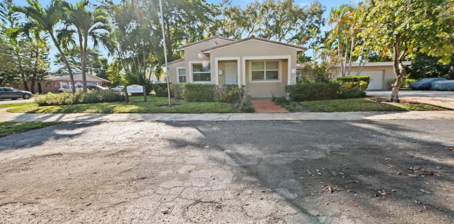 Casa en Fort Lauderdale, Florida 3 dormitorios, 173.36 m2 № 2365139