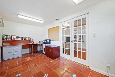 Casa en venta en Fort Lauderdale, Florida, 3 dormitorios, 173.36 m2 № 2365139 - foto 14