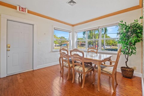Casa en venta en Fort Lauderdale, Florida, 3 dormitorios, 173.36 m2 № 2365139 - foto 5