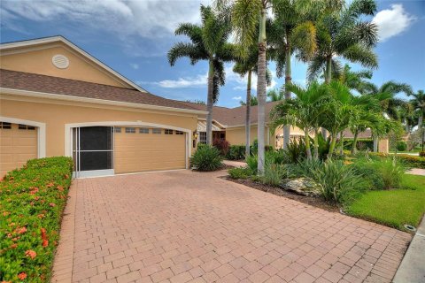 House in North Port, Florida 2 bedrooms, 105.54 sq.m. № 1876328 - photo 2