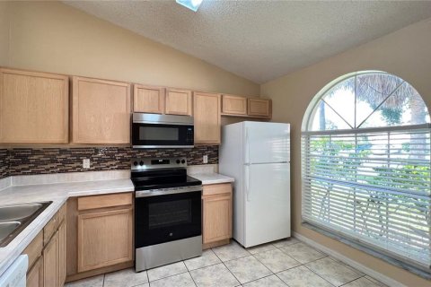 House in Kissimmee, Florida 3 bedrooms, 117.24 sq.m. № 2197212 - photo 9