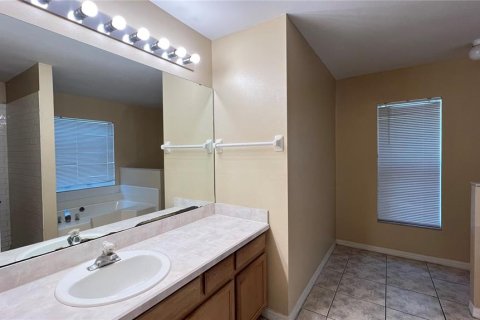 House in Kissimmee, Florida 3 bedrooms, 117.24 sq.m. № 2197212 - photo 27