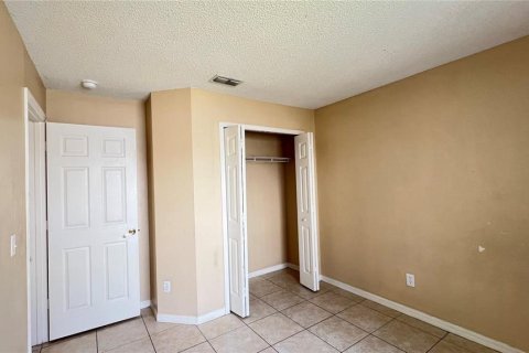 House in Kissimmee, Florida 3 bedrooms, 117.24 sq.m. № 2197212 - photo 14
