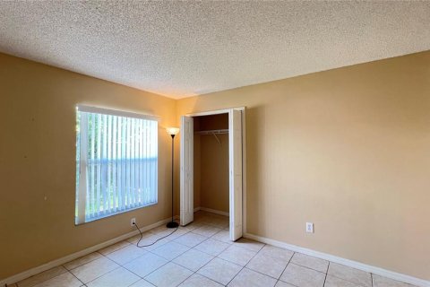 House in Kissimmee, Florida 3 bedrooms, 117.24 sq.m. № 2197212 - photo 17